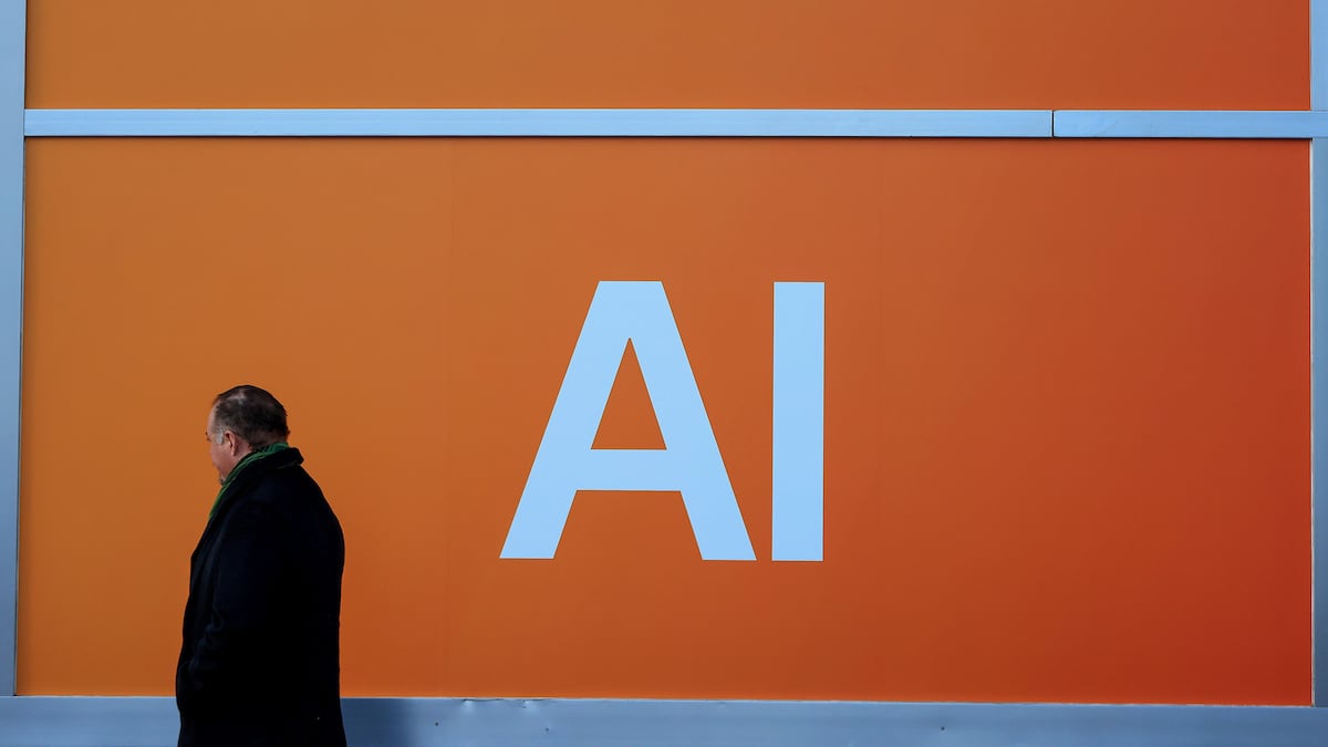 La IA obliga a los CEO a volver al aula para entender nuevas herramientas y replantear su liderazgo