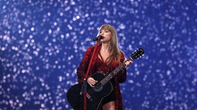 Nem Taylor salva: receita com streaming desacelera e ação da Universal cai até 30% Nem Taylor salva: receita com streaming desacelera e ação da Universal cai até 30%