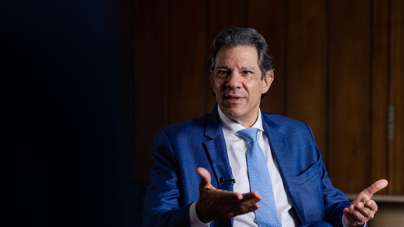 Haddad deixa Ministério da Fazenda antes de eleições e deve concorrer ao governo de SP Haddad deixa Ministério da Fazenda antes de eleições e deve concorrer ao governo de SP