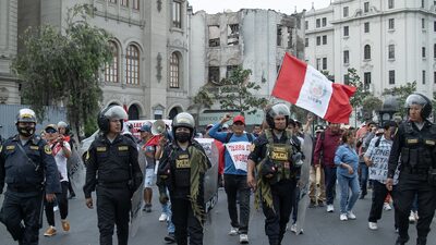 Lecturas recomendadas de la semana: crisis política en Perú, Chevron en Venezuela y Kavak Lecturas recomendadas de la semana: crisis política en Perú, Chevron en Venezuela y Kavak