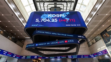 Acciones asiáticas de semiconductores caen por temores sobre la IA y el nuevo modelo de DeepSeek Acciones asiáticas de semiconductores caen por temores sobre la IA y el nuevo modelo de DeepSeek