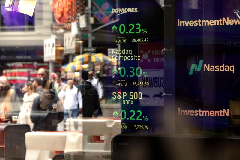 Durante vários trimestres, o crescimento dos lucros das sete maiores empresas de tech impulsionou os ganhos do S&P 500 Durante vários trimestres, o crescimento dos lucros das sete maiores empresas de tech impulsionou os ganhos do S&P 500