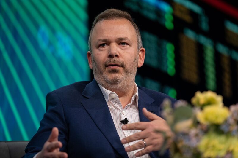 O fundador e gestor da Saba Capital, Boaz Weinstein, diz que 'avalanche' está apenas começando O fundador e gestor da Saba Capital, Boaz Weinstein, diz que 'avalanche' está apenas começando