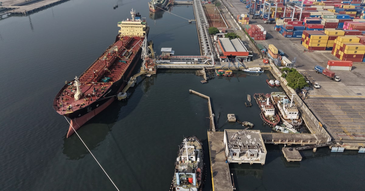 Creciente tensión en el mercado petrolero por conflicto mediterráneo