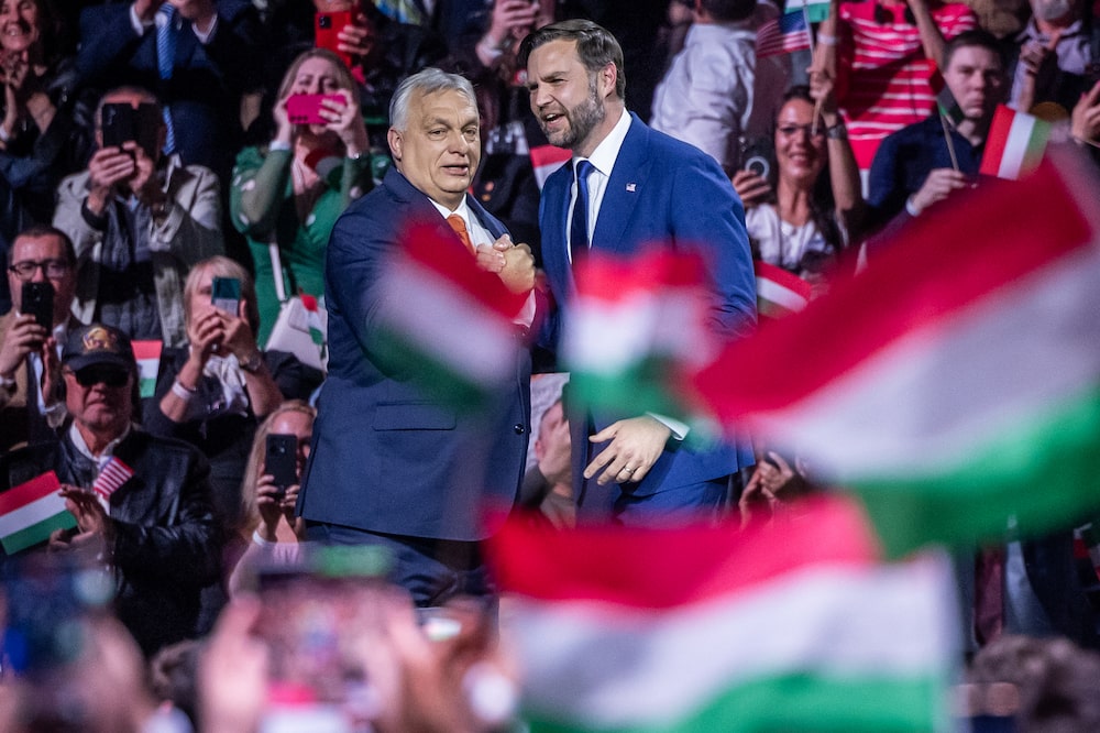 Aislamiento de Trump se profundiza mientras se desgastan sus lazos con aliados de larga data Aislamiento de Trump se profundiza mientras se desgastan sus lazos con aliados de larga data