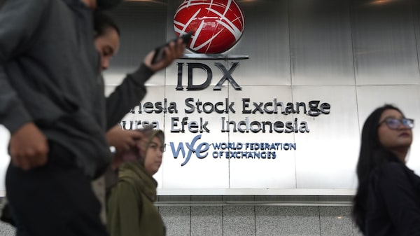 Ações da Indonésia registram a maior queda em 28 anos após alerta de rebaixamento da MSCI Ações da Indonésia registram a maior queda em 28 anos após alerta de rebaixamento da MSCI