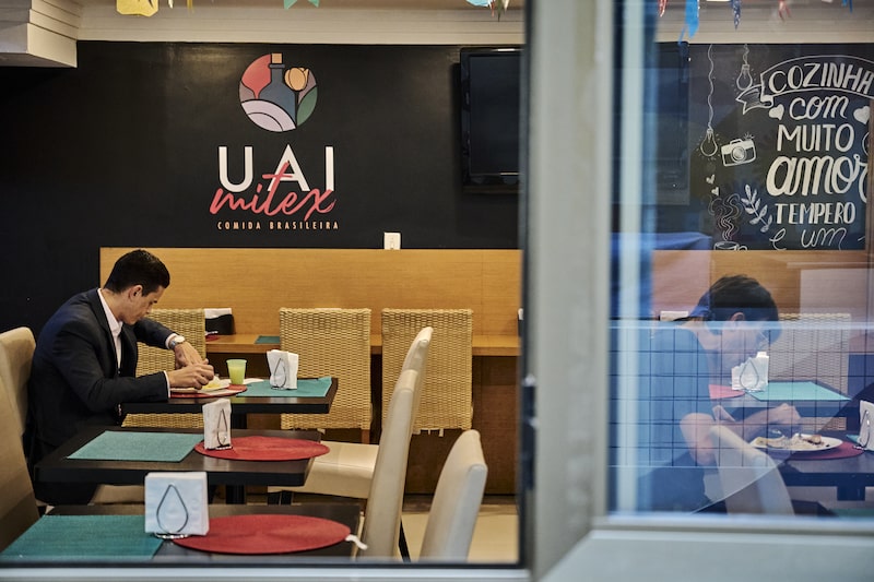 Cada vez más trabajadores en Brasil optan por llevar su almuerzo desde casa ante la inflación Cada vez más trabajadores en Brasil optan por llevar su almuerzo desde casa ante la inflación