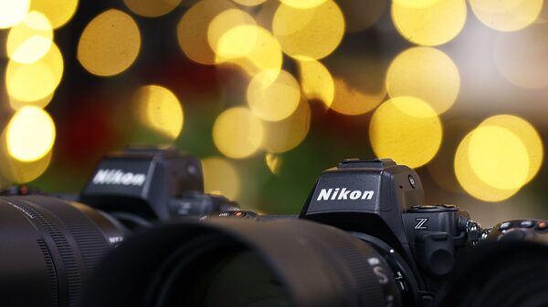 Nikon gana impulso en bolsa mientras EssilorLuxottica amplía su participación estratégica Nikon gana impulso en bolsa mientras EssilorLuxottica amplía su participación estratégica