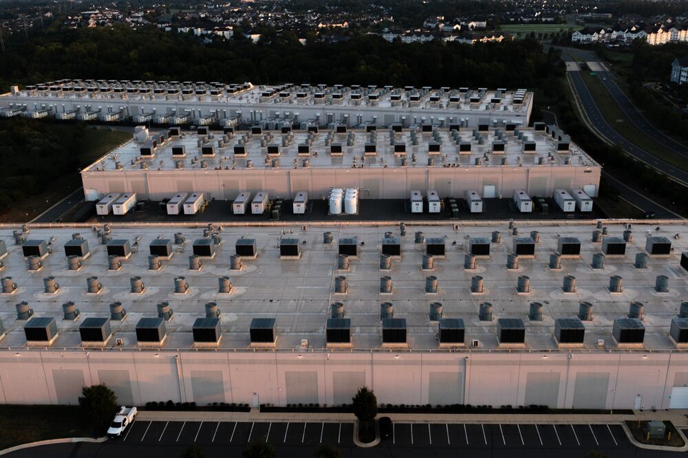 Un centro de datos de Amazon Web Services en Ashburn, Virginia, gran consumidor de energía eléctrica. Fotógrafo: Nathan Howard/Bloomberg Un centro de datos de Amazon Web Services en Ashburn, Virginia, gran consumidor de energía eléctrica. Fotógrafo: Nathan Howard/Bloomberg
