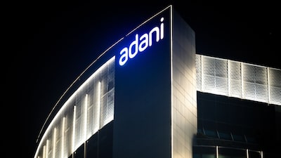 Com US$ 100 bi, Adani aposta em ‘revolução da inteligência’ para a Índia liderar em IA Com US$ 100 bi, Adani aposta em ‘revolução da inteligência’ para a Índia liderar em IA