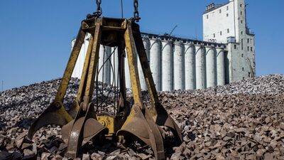 Produtores de ferro-gusa do Brasil negociam com americanos proteção contra tarifas Produtores de ferro-gusa do Brasil negociam com americanos proteção contra tarifas
