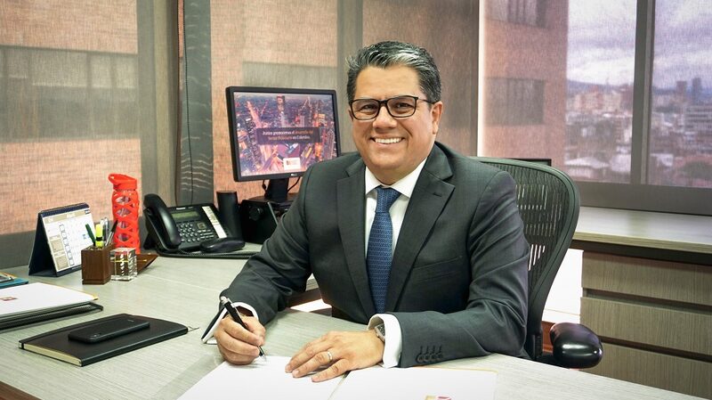 y nuevo presidente del Consejo Gremial y nuevo presidente del Consejo Gremial