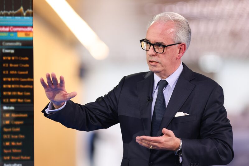 En un memorándum enviado a los empleados, el Consejero Delegado Ulrich Koerner pidió centrarse en los hechos para contener la agitación experimentada por el banco En un memorándum enviado a los empleados, el Consejero Delegado Ulrich Koerner pidió centrarse en los hechos para contener la agitación experimentada por el banco