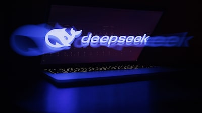 DeepSeek presenta IA que entiende imágenes y dice competir con Claude Opus 4.8 DeepSeek presenta IA que entiende imágenes y dice competir con Claude Opus 4.8