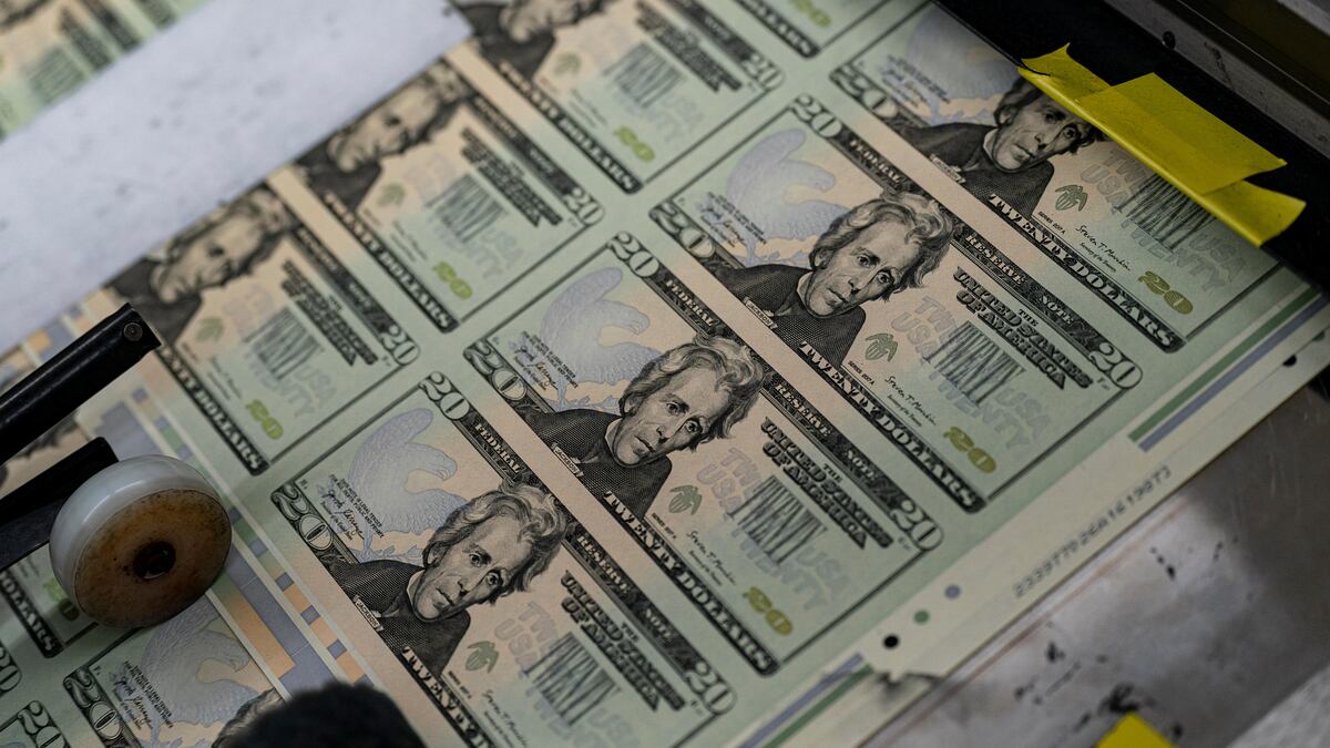 ¿Terminó la caída del precio del dólar? BBVA actualiza sus proyecciones para América Latina