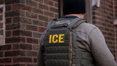 ¿Por qué nadie detiene al ICE? ¿Por qué nadie detiene al ICE?