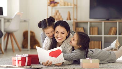 Colombia envejece mientras ve agravar sus retos fiscales, pensionales y de salud Colombia envejece mientras ve agravar sus retos fiscales, pensionales y de salud