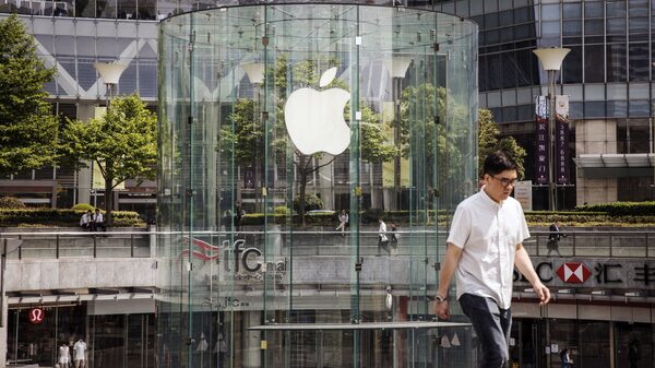 China podría ampliar la prohibición del iPhone a agencias y empresas estatales China podría ampliar la prohibición del iPhone a agencias y empresas estatales