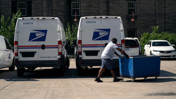 Jueza bloquea por ahora las nuevas restricciones de Trump al voto por correo en EE.UU. Jueza bloquea por ahora las nuevas restricciones de Trump al voto por correo en EE.UU.