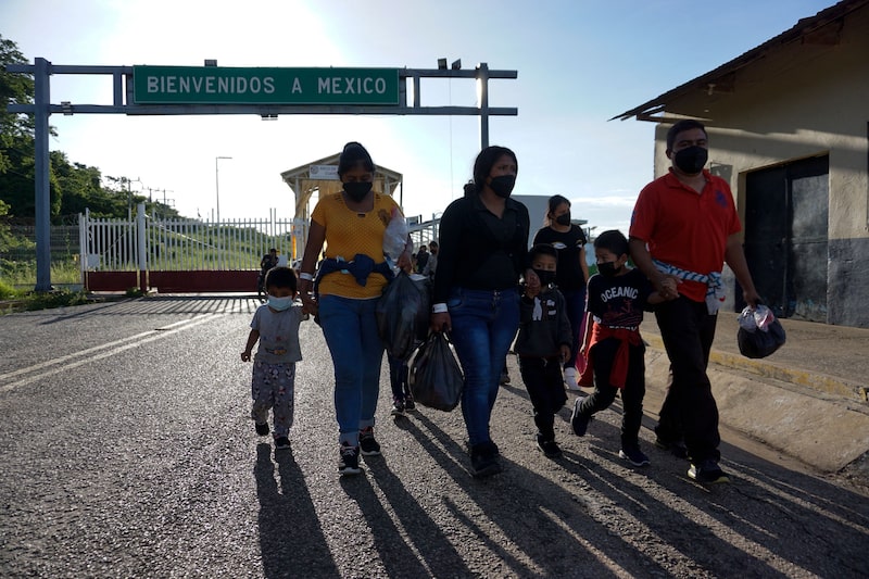 Según datos de vuelo públicos, desde el 17 de febrero no ha aterrizado ni un solo avión de deportación en Ciudad de México. Según datos de vuelo públicos, desde el 17 de febrero no ha aterrizado ni un solo avión de deportación en Ciudad de México.