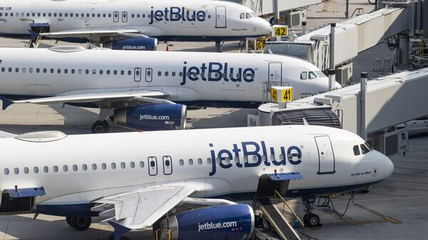 Airbus diz ter avançado para concluir correção de falha de software em jatos A320 Airbus diz ter avançado para concluir correção de falha de software em jatos A320