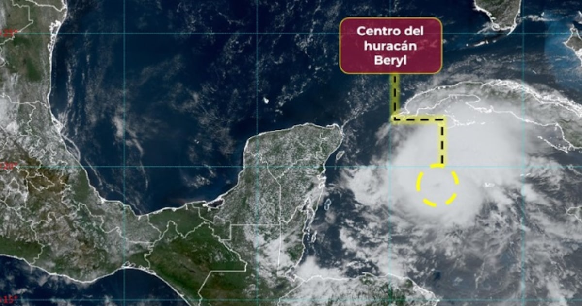 Beryl Tulum Huracán Beryl toca tierra en Tulum como Categoría 2: primeras imágenes ...