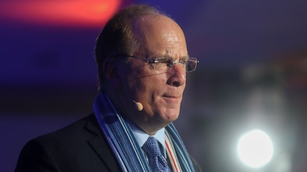 CEO de BlackRock se reúne con petroleras y rivales para afrontar lucha climática CEO de BlackRock se reúne con petroleras y rivales para afrontar lucha climática