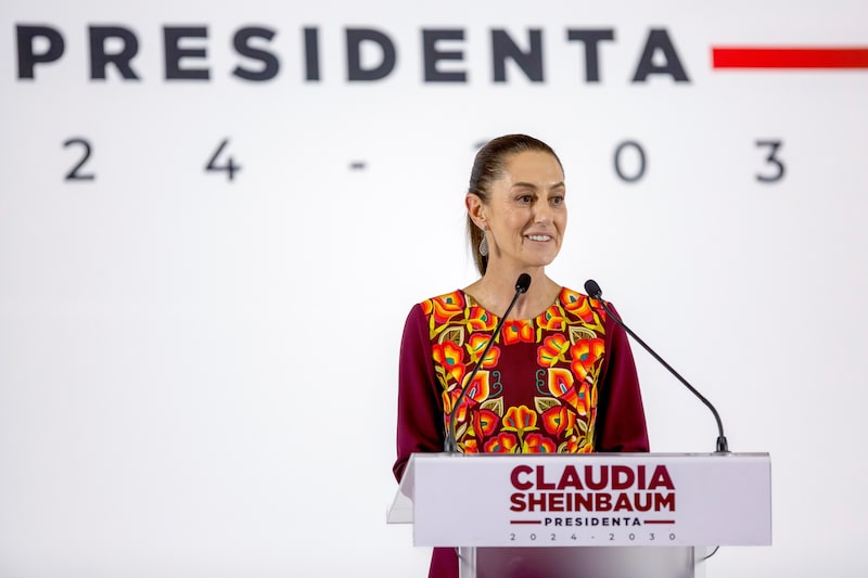 Claudia Sheinbaum recorrerá tres escenarios este 1 de octubre: la Cámara de Diputados, el Palacio Nacional y el Zócalo. Claudia Sheinbaum recorrerá tres escenarios este 1 de octubre: la Cámara de Diputados, el Palacio Nacional y el Zócalo.