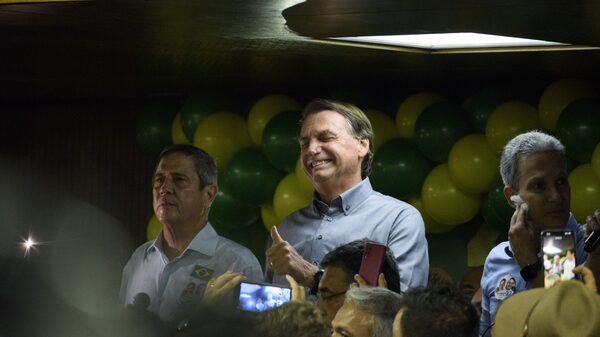 Impulso de Bolsonaro se estanca en las encuestas de cara a la segunda vuelta Impulso de Bolsonaro se estanca en las encuestas de cara a la segunda vuelta