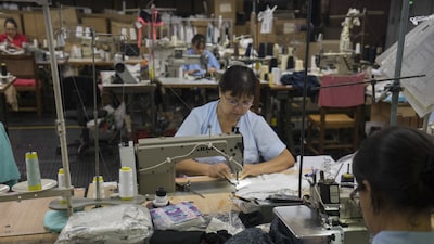 Salario del trabajador promedio se contrae en Latinoamérica, pero el de los CEO no para de subir: Oxfam Salario del trabajador promedio se contrae en Latinoamérica, pero el de los CEO no para de subir: Oxfam