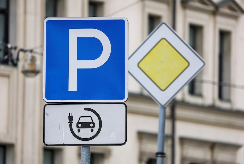 Señalización de carga eléctrica Señalización de carga eléctrica