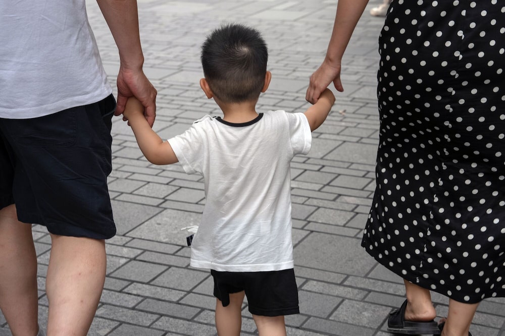 Expertos definen a la sociedad chilena como adultocéntrica; de ahí que las infancias no fueran prioridad en el el debate público electoral. Expertos definen a la sociedad chilena como adultocéntrica; de ahí que las infancias no fueran prioridad en el el debate público electoral.