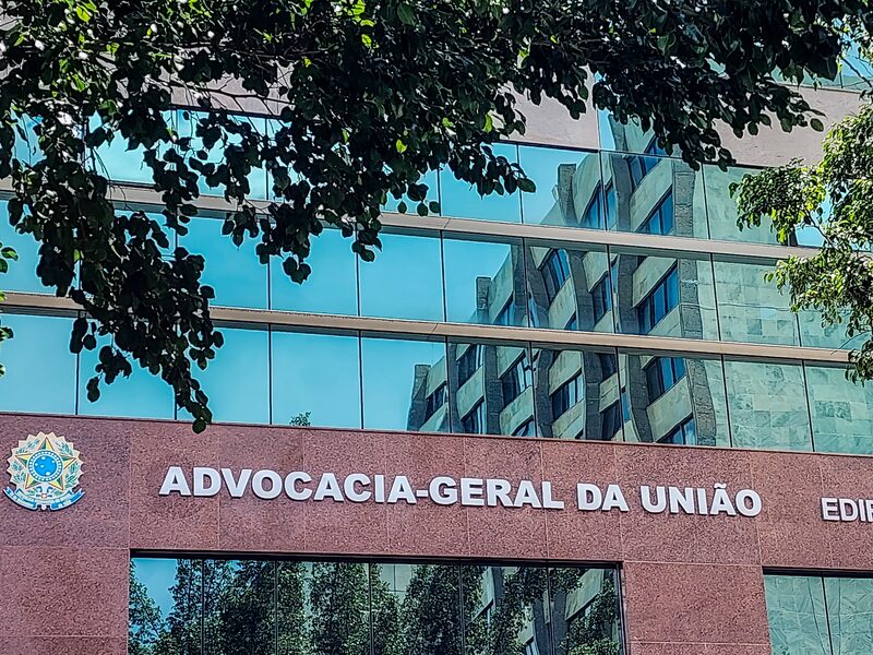 Brasília (DF), 03/11/2023, Prédio da AGU. Fachada da Advocacia Geral da União. Foto: Rafa Neddermeyer/Agência Brasil Brasília (DF), 03/11/2023, Prédio da AGU. Fachada da Advocacia Geral da União. Foto: Rafa Neddermeyer/Agência Brasil