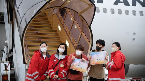 Turismo sustentável é viajar sem bagagem e alugar a roupa no destino. Isso no Japão Turismo sustentável é viajar sem bagagem e alugar a roupa no destino. Isso no Japão