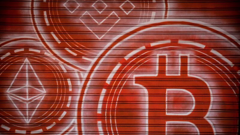 Bitcoin cai mais de 1% após China revidar Trump com tarifas sobre produtos americanos Bitcoin cai mais de 1% após China revidar Trump com tarifas sobre produtos americanos