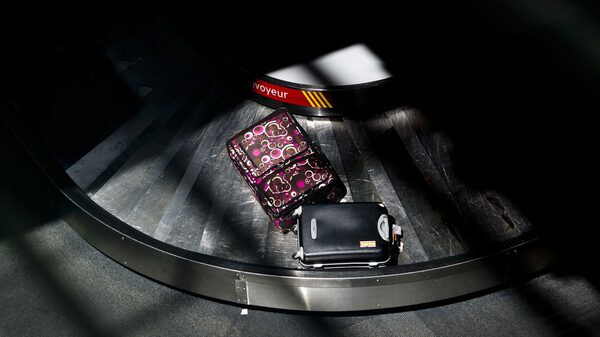 Problemas con equipaje vuelven a crecer en viajes aéreos, ¿pueden ayudar los airtags? Problemas con equipaje vuelven a crecer en viajes aéreos, ¿pueden ayudar los airtags?