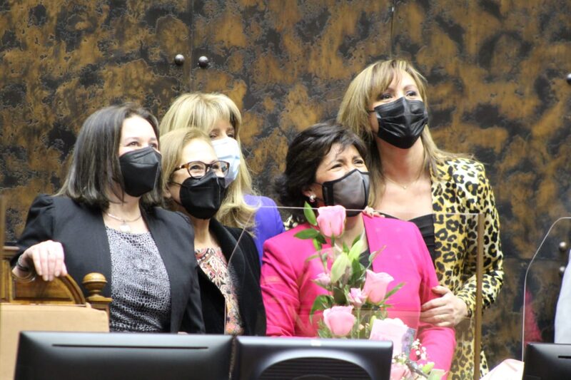 Ximena Rincón asume la presidencia del Senado de Chile Ximena Rincón asume la presidencia del Senado de Chile