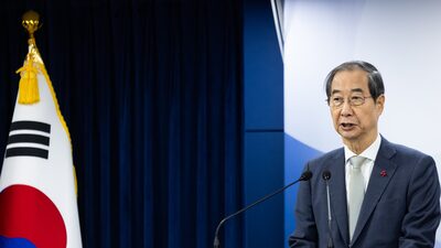 Parlamento da Coreia do Sul destitui presidente interino e ministro assume posto Parlamento da Coreia do Sul destitui presidente interino e ministro assume posto
