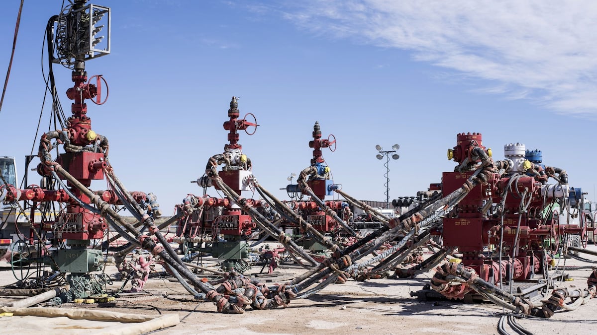 Sheinbaum condiciona uso de fracking en México: solo se permitirá con agua salada