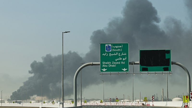 Menos Dubai, mais Hong Kong: guerra com Irã leva investidores a rever apostas Menos Dubai, mais Hong Kong: guerra com Irã leva investidores a rever apostas