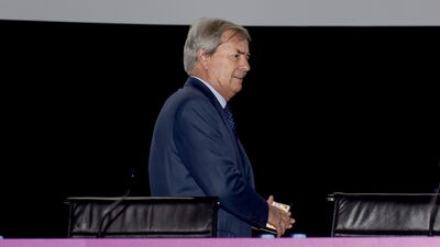 KKR pode subir oferta por Telecom Itália para convencer Vivendi KKR pode subir oferta por Telecom Itália para convencer Vivendi