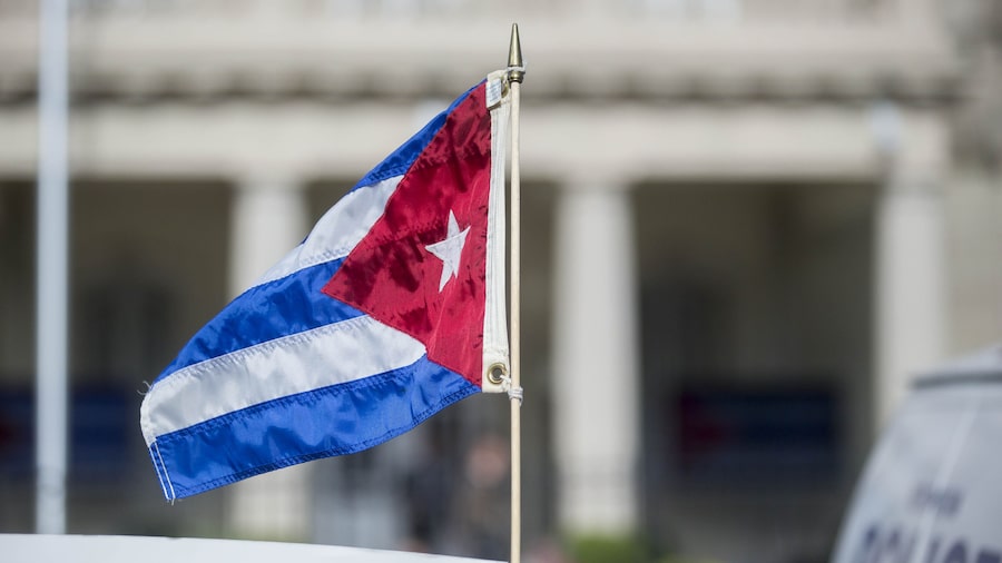 Cuba comienza a cerrar complejos turísticos ante la escasez de combustible Cuba comienza a cerrar complejos turísticos ante la escasez de combustible