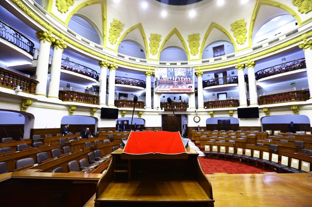 Palacio Legislativo, sede principal del Congreso de la República del Perú. Palacio Legislativo, sede principal del Congreso de la República del Perú.