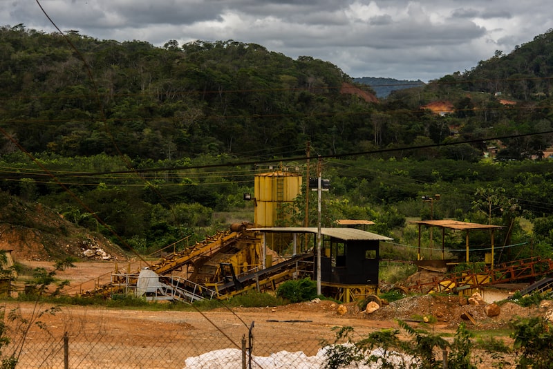 Una planta de procesamiento de oro propiedad de Minerven en El Callao, estado Bolívar, Venezuela. Fotógrafo: Manaure Quintero/Bloomberg Una planta de procesamiento de oro propiedad de Minerven en El Callao, estado Bolívar, Venezuela. Fotógrafo: Manaure Quintero/Bloomberg