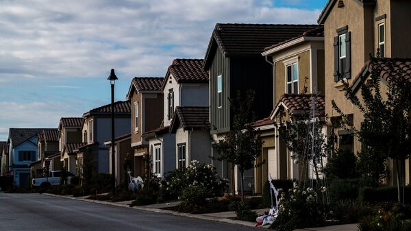 Ventas de viviendas usadas en EE.UU. descienden por duodécimo mes consecutivo Ventas de viviendas usadas en EE.UU. descienden por duodécimo mes consecutivo