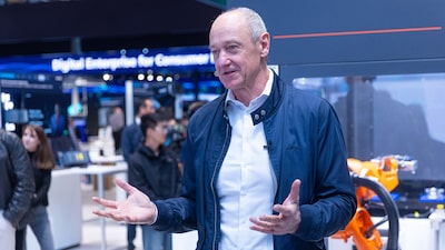 CEO da Siemens alerta que regras de IA da União Europeia podem travar investimentos CEO da Siemens alerta que regras de IA da União Europeia podem travar investimentos