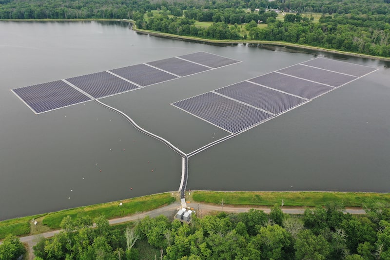 Paneles solares flotantes Paneles solares flotantes
