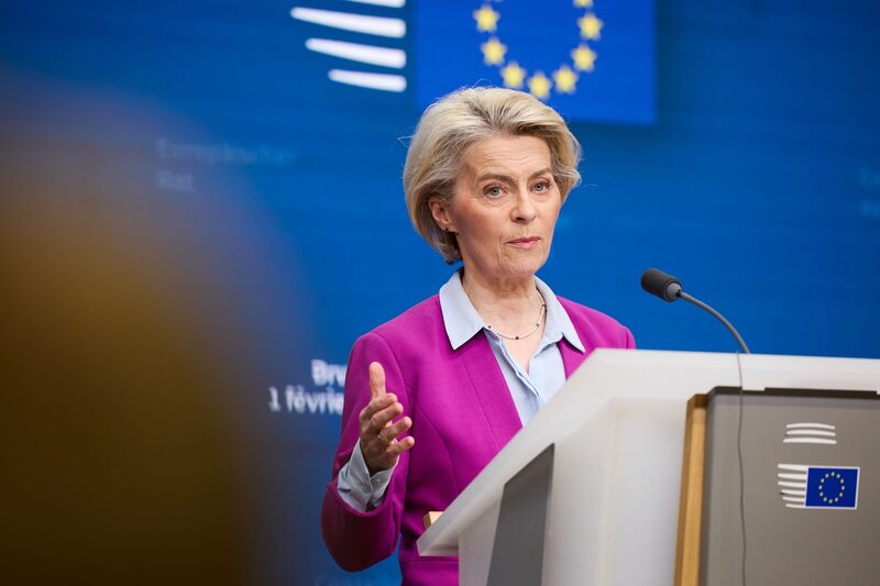 Ursula von der Leyen, presidente da Comissão Europeia: contramedidas anunciadas são proporcionais ao que os EUA adotaram Ursula von der Leyen, presidente da Comissão Europeia: contramedidas anunciadas são proporcionais ao que os EUA adotaram