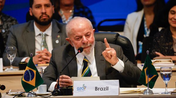 Lula rebate Trump sobre caso Bolsonaro: ‘dê palpite na sua vida, e não na nossa’ Lula rebate Trump sobre caso Bolsonaro: ‘dê palpite na sua vida, e não na nossa’