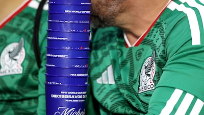 Eliminación de Brasil y México en el Mundial amenaza ventas de cerveza, según Morgan Stanley Eliminación de Brasil y México en el Mundial amenaza ventas de cerveza, según Morgan Stanley